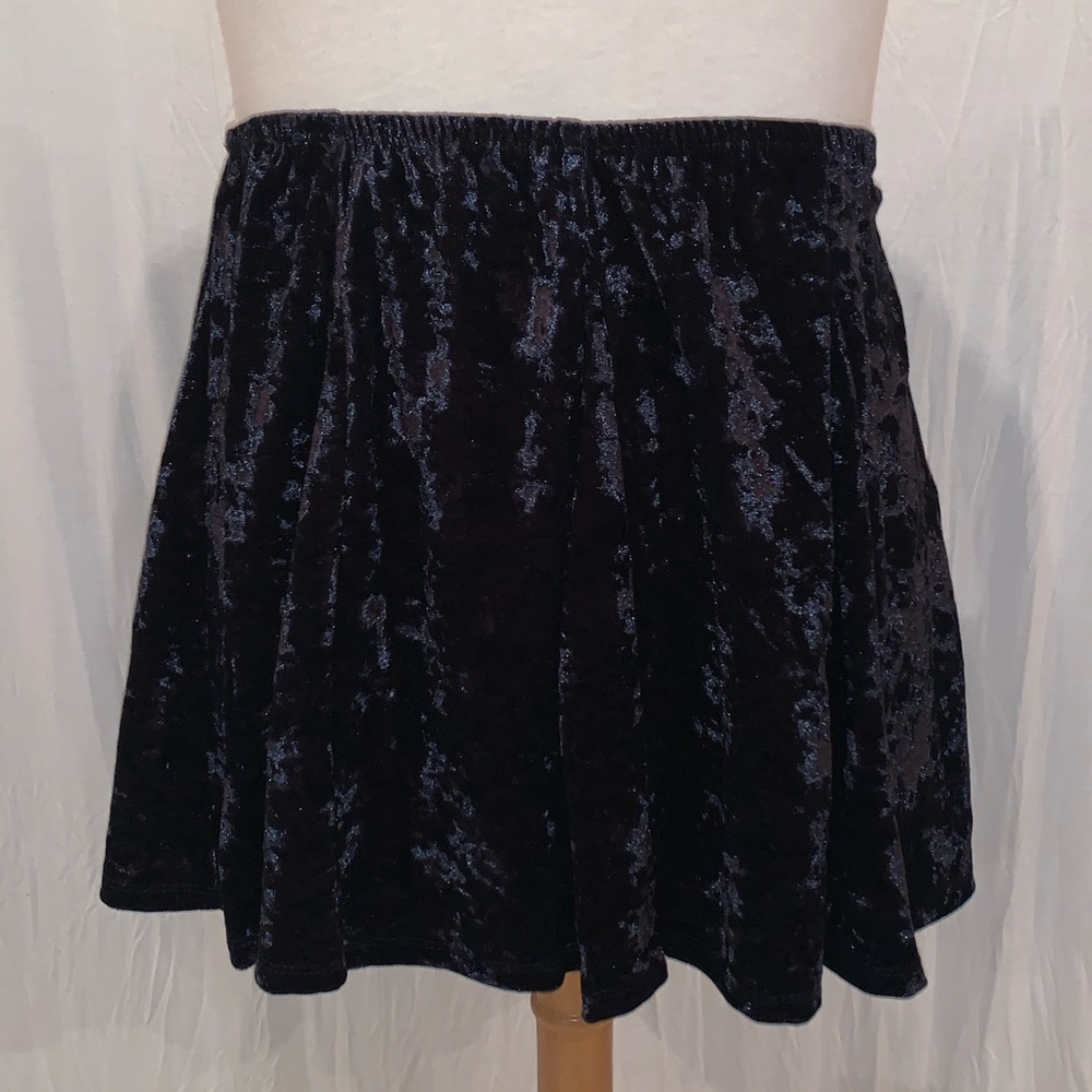 LF Emma & Sam Mini Skirt